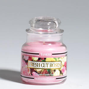 Yankee Candle doftljus - Small Jar / Liten Burk - Fresh Cut Roses, Small Jar, Yankee Candle