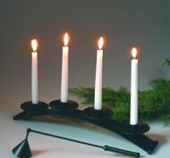 Adventsljusstake i svart smide.